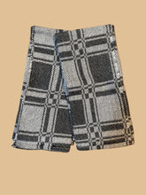 Load image into Gallery viewer, Hand woven hand towels - By Wood-N-Woven