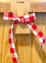 Load image into Gallery viewer, Handcrafted Hair Bows - By: Lici's Trading Co.