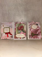 Load image into Gallery viewer, Holiday Cards - By: Laura White