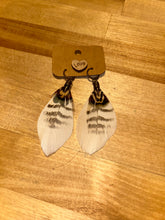 Load image into Gallery viewer, Fairy Friendly Feathers - By: Chandra Beechly
