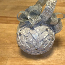 Load image into Gallery viewer, Quilted Ornaments - By: Pam Morrison