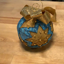 Load image into Gallery viewer, Quilted Ornaments - By: Pam Morrison