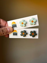 Load image into Gallery viewer, La Petite Rose LLC - Fall Flower Studs, Daisy Floral Earrings 
