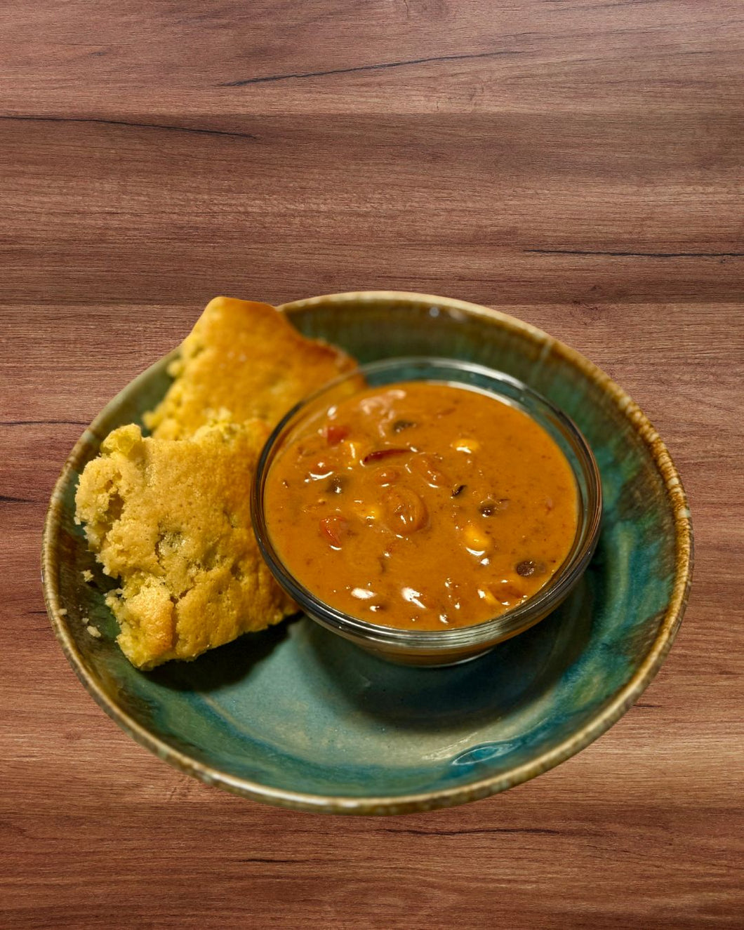 TODAY'S SPECIAL SOUP - Big Sky Chili served with two slices of our Little Loaves of Love