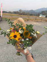 Load image into Gallery viewer, Seasonal Fresh-Cut Flower Bouquets – By: Petal Peaks Flower Farm
