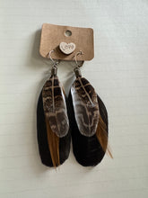 Load image into Gallery viewer, Fairy Friendly Feathers - By: Chandra Beechly
